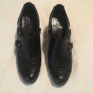 BOC Born Dbl Buckle Booties Size 9